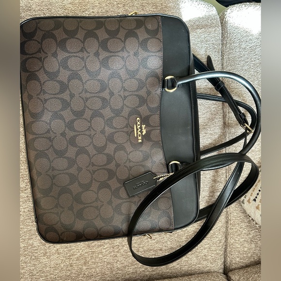Coach Signature laptop bag with adjustable strap, Brown/Black - Picture 3 of 6